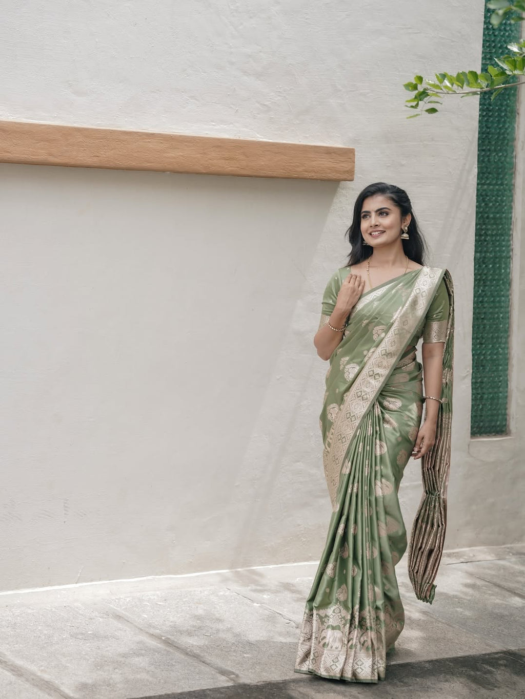 Satin Banarasi Saree (CODE-004)