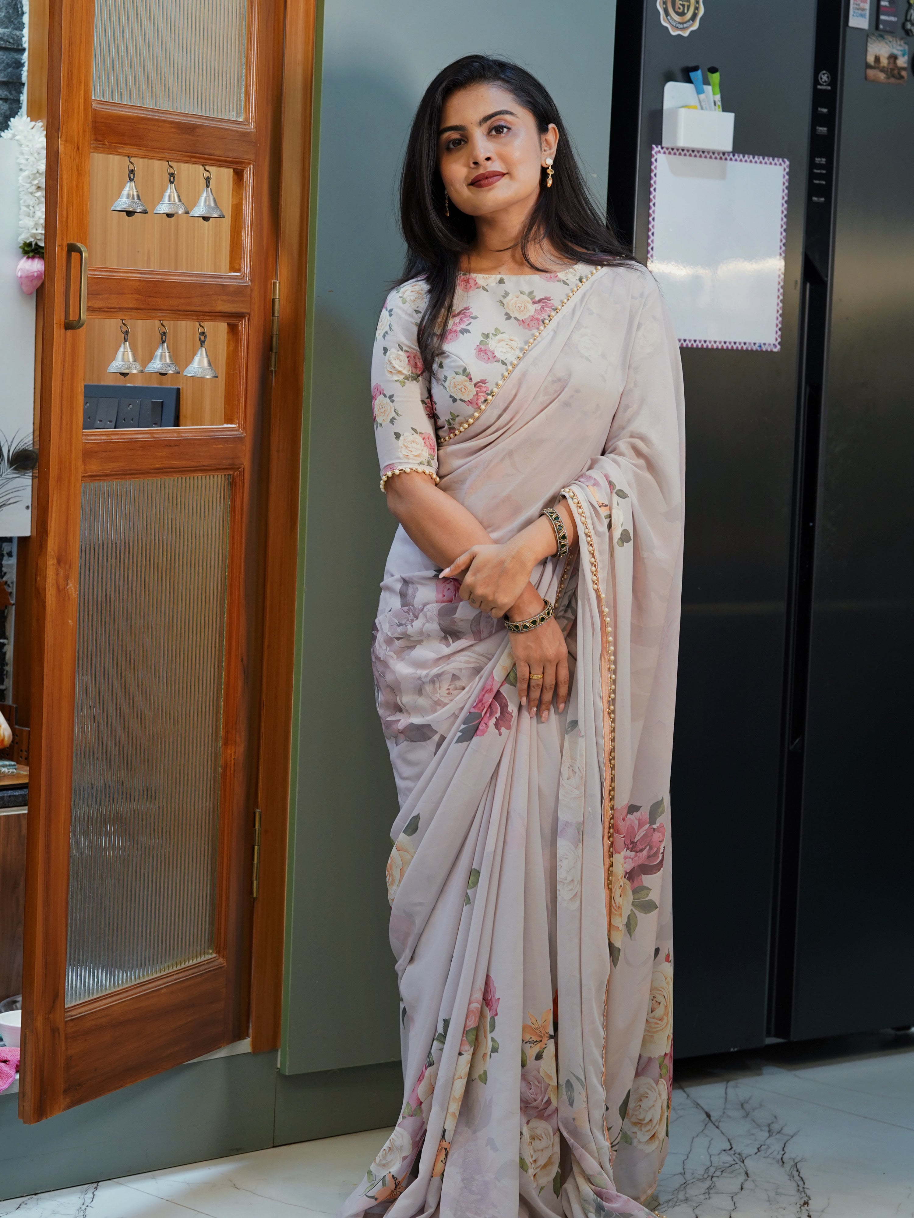 Rose Printed Fancy Saree🦢(CODE-059)