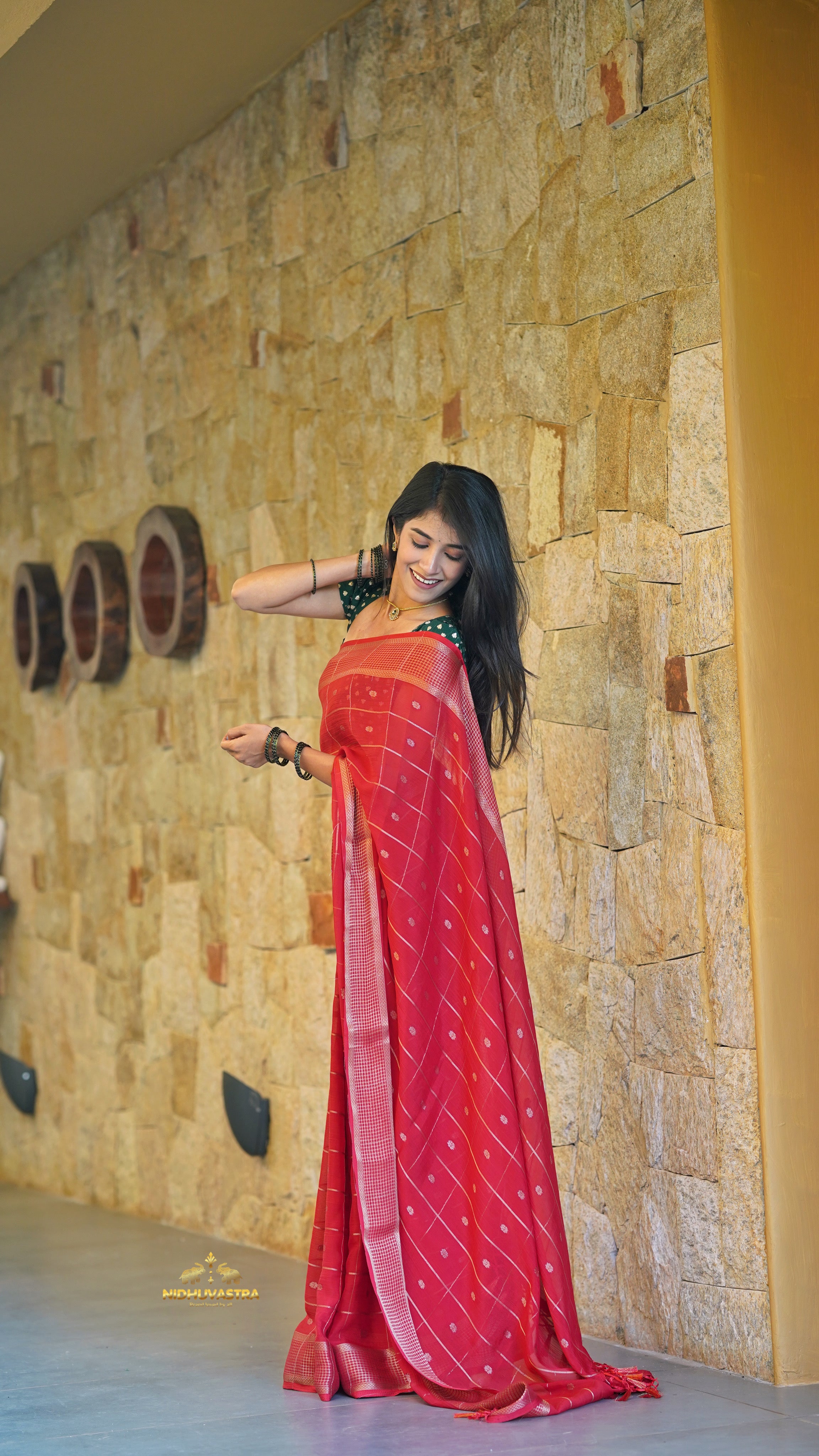Red saree  with contrast blouse (CODE-075)