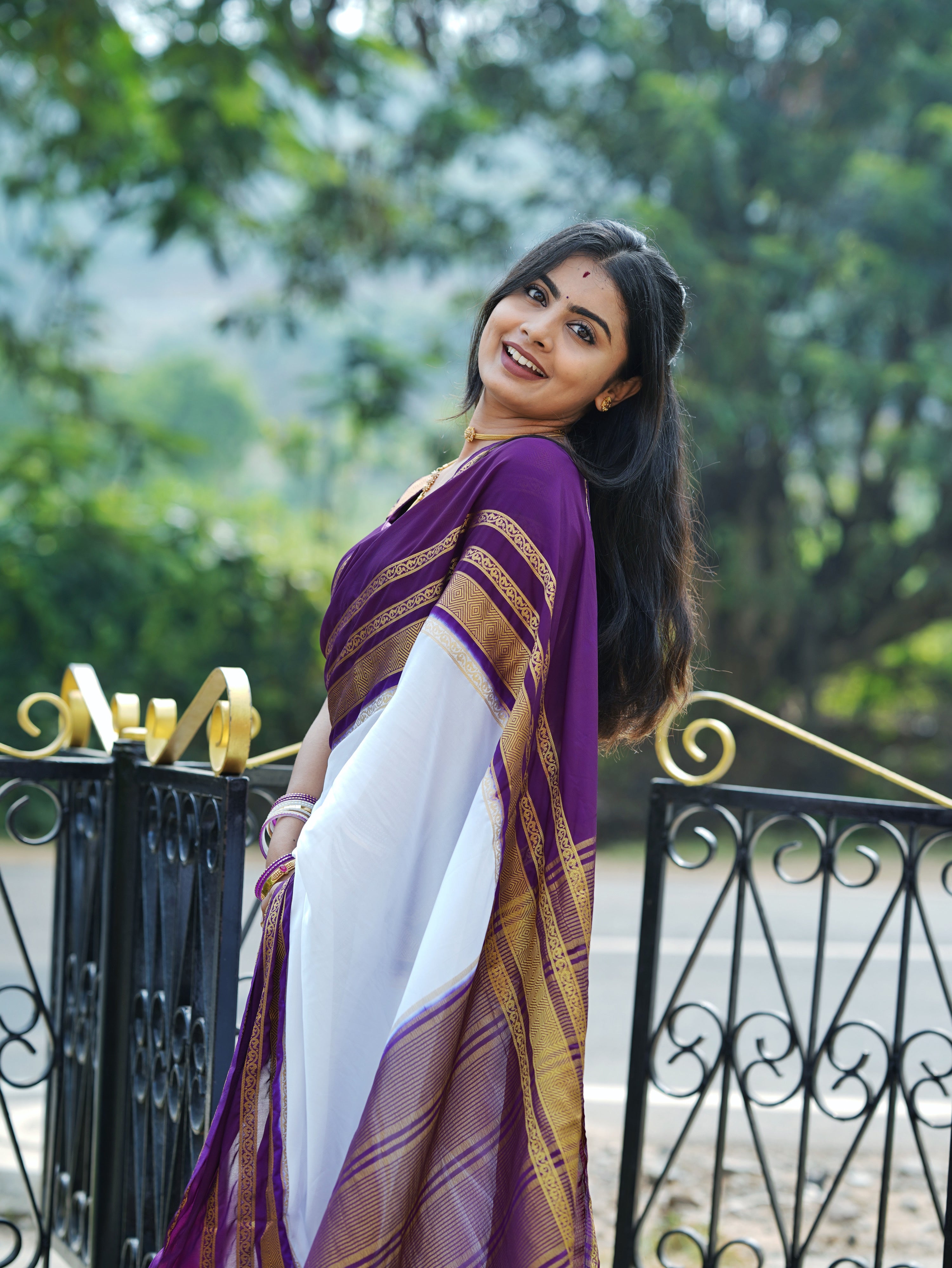 Mysore semi crêpe silk, white with a deep purple (royal purple) border (CODE-050)