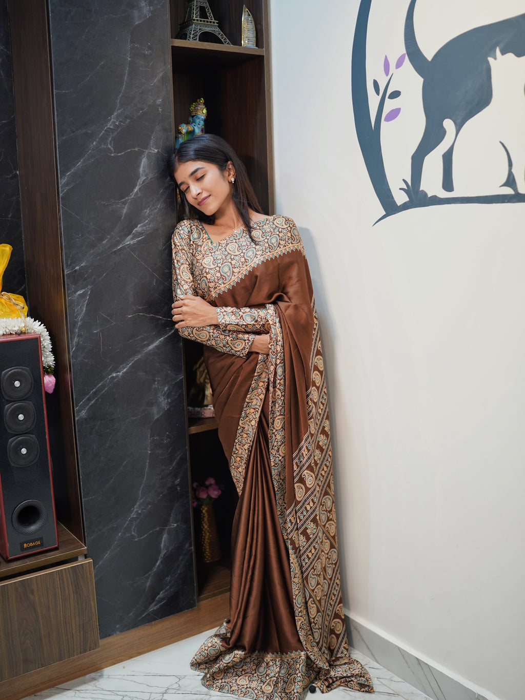 crepe silk saree (CODE-043)